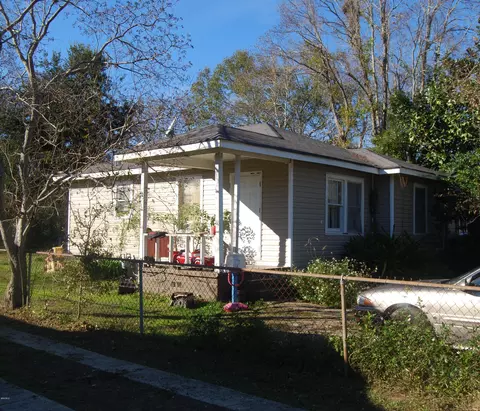 175 Violet St, Biloxi, MS 39531 photo 1