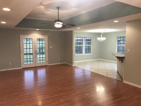 1801 Piney Ln, Gautier, MS 39553 photo 2