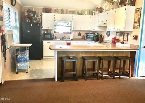 138 Mayhall Dr, Lucedale, MS 39452 photo 8