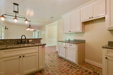 228 Guthrie Dr, Wiggins, MS 39577 photo 8