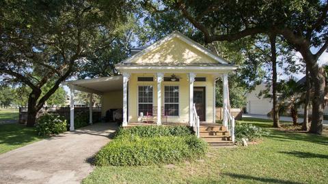 123 E Fourth St, Long Beach, MS 39560 photo 1