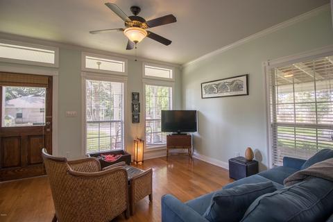 123 E Fourth St, Long Beach, MS 39560 photo 4