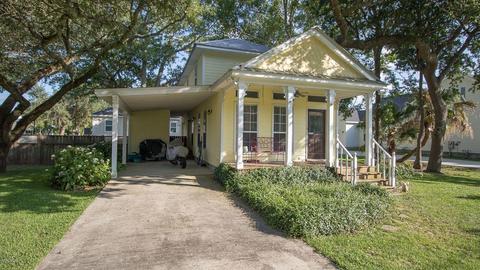 123 E Fourth St, Long Beach, MS 39560 photo 2