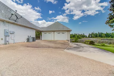1911 Marsh Cv, Biloxi, MS 39532 photo 38