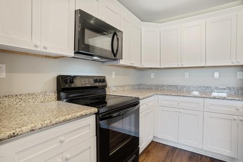 84126 Bayou Dr, Diamondhead, MS 39525 photo 10