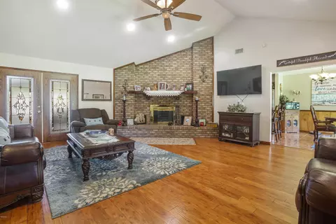 1284 W Mchenry Rd, Mchenry, MS 39561 photo 4