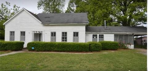 137 N 3rd St, Rolling Fork, MS 39159 photo 1
