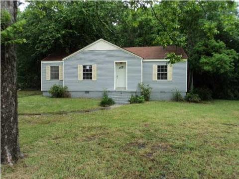 5194 Barrier Pl, Jackson, MS 39204 photo 1