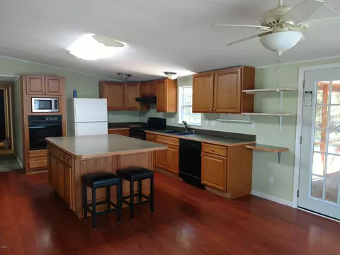 21173 Turan Rd, Saucier, MS 39574 photo 9