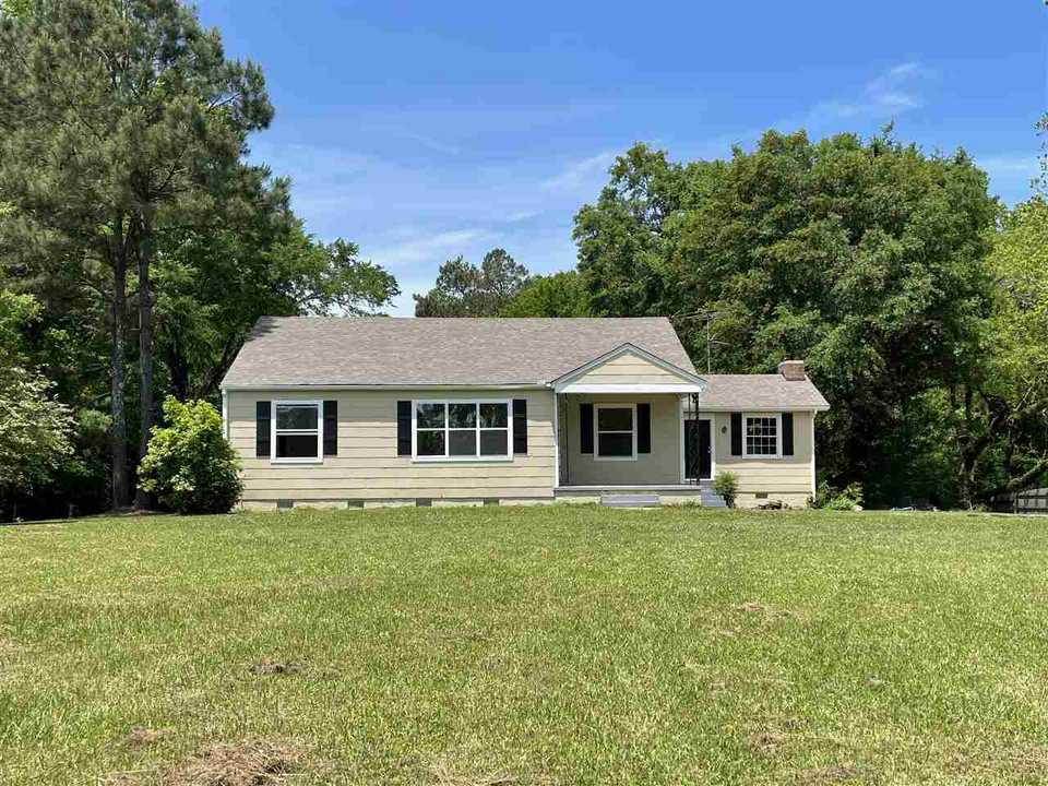 2091 Gallatin Rd, Hazlehurst, MS 39083 13 Photos Movoto