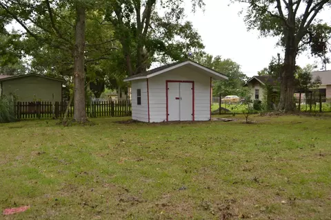 5330 James St, Moss Point, MS 39563 photo 3