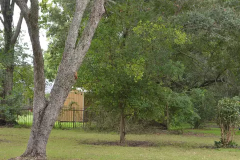 5330 James St, Moss Point, MS 39563 photo 5