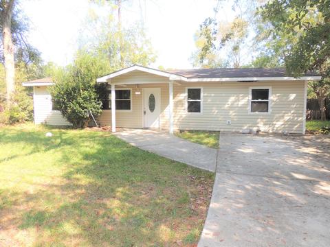 4705 Bush Ave, Moss Point, MS 39563 photo 1