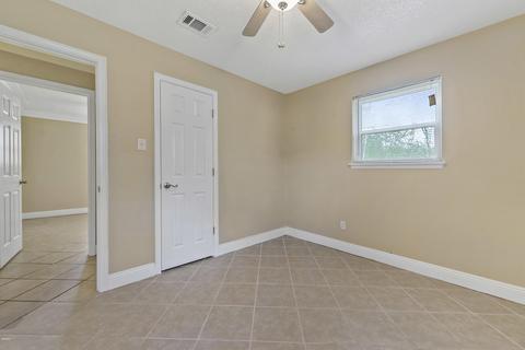 5900 Tanner Rd, Moss Point, MS 39562 photo 16