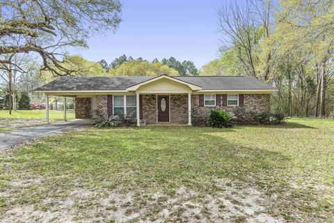 5900 Tanner Rd, Moss Point, MS 39562 photo 2