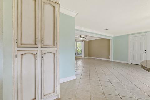 5900 Tanner Rd, Moss Point, MS 39562 photo 11