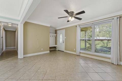 5900 Tanner Rd, Moss Point, MS 39562 photo 4