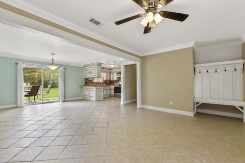 5900 Tanner Rd, Moss Point, MS 39562 photo 7