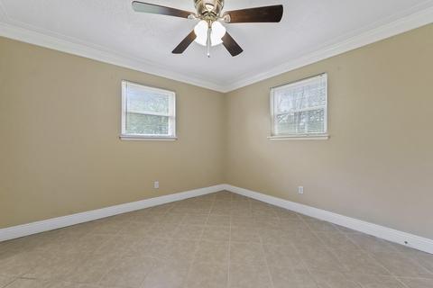5900 Tanner Rd, Moss Point, MS 39562 photo 12
