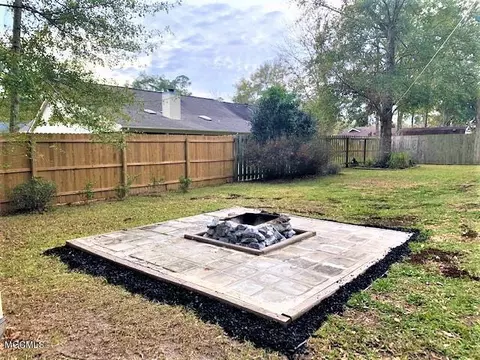 88373 E Diamondhead Dr, Diamondhead, MS 39525 photo 12