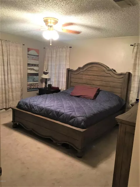 88373 E Diamondhead Dr, Diamondhead, MS 39525 photo 10