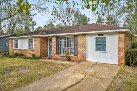 708 Maxine Dr, Long Beach, MS 39560 photo 2