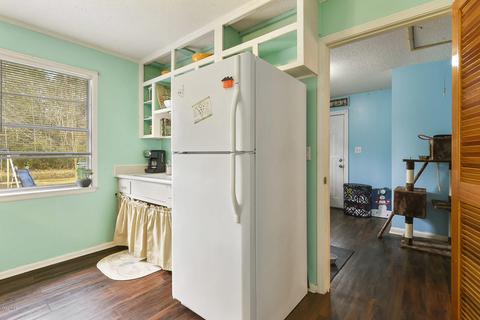 708 Maxine Dr, Long Beach, MS 39560 photo 7