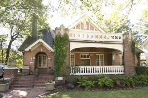 719 Gillespie St, Jackson, MS 39202 photo 1
