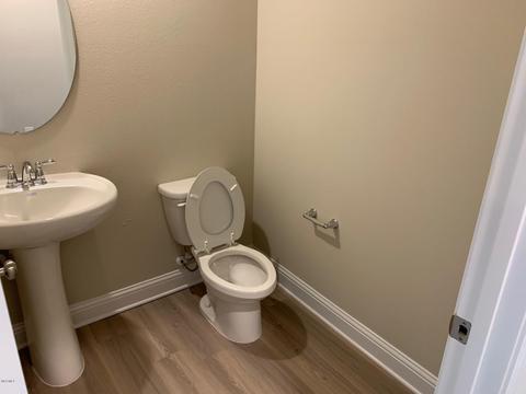 7097 Glen Eagle Dr, Biloxi, MS 39532 photo 5
