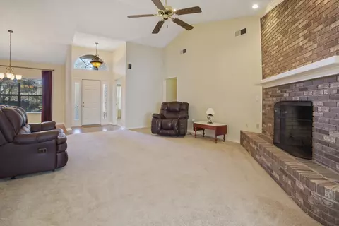 4108 Sentinel Dr, Moss Point, MS 39562 photo 10