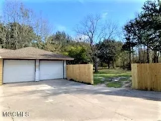 4366 Beatline Rd, Long Beach, MS 39560 photo 6
