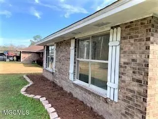 4366 Beatline Rd, Long Beach, MS 39560 photo 3
