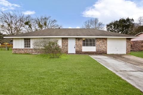 7601 Madison Dr, Biloxi, MS 39532 photo 1