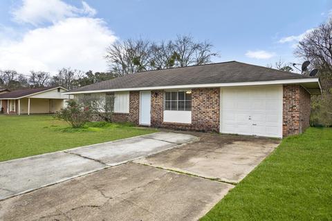 7601 Madison Dr, Biloxi, MS 39532 photo 2