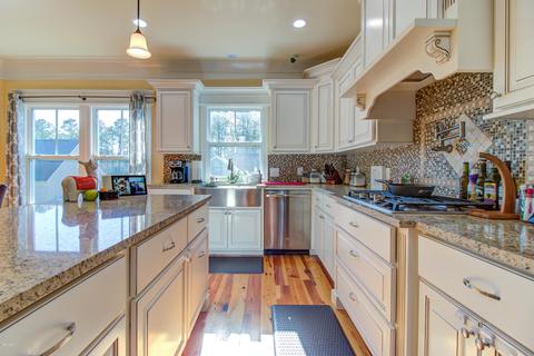 15021 Dismuke Ave, Biloxi, MS 39532 photo 13