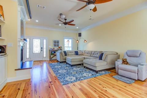 15021 Dismuke Ave, Biloxi, MS 39532 photo 22