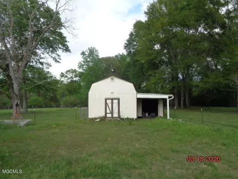 30 Berry Rd, Wiggins, MS 39577 photo 11