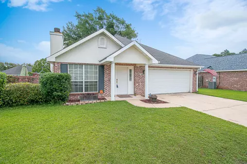 425 Pinecrest Cir, Long Beach, MS 39560 photo 1