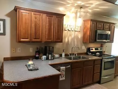 19235 High Pl, Saucier, MS 39574 photo 16