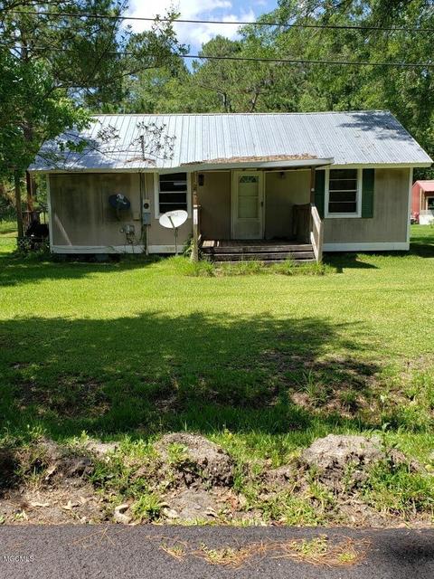3909 Sheffield Rd, Moss Point, MS 39562 photo 1