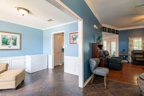 472 Pinecrest Cir, Long Beach, MS 39560 photo 4