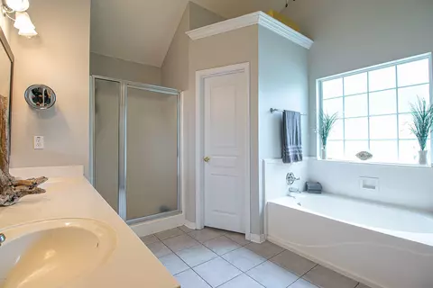 472 Pinecrest Cir, Long Beach, MS 39560 photo 6