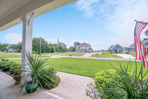 254 E Fourth St, Long Beach, MS 39560 photo 6