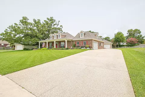 254 E Fourth St, Long Beach, MS 39560 photo 2