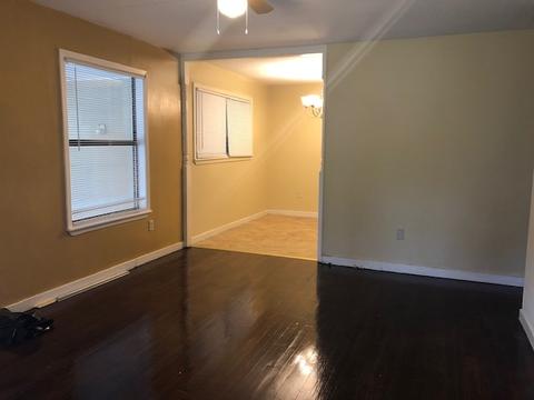 405 Edwina Cir, Jackson, MS 39212 photo 1