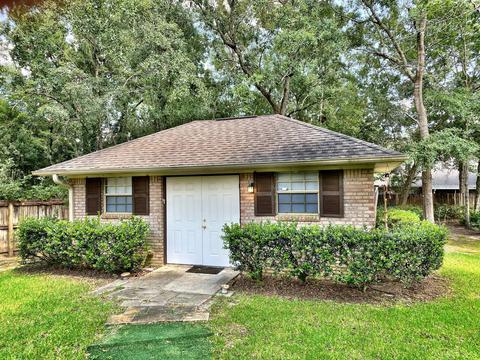 7883 Hilo Way, Diamondhead, MS 39525 photo 2