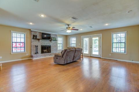 21091 Saucier Lizana Rd, Saucier, MS 39574 photo 8