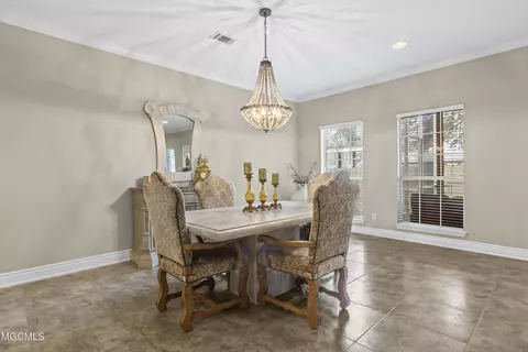 201 E 3rd St, Long Beach, MS 39560 photo 12