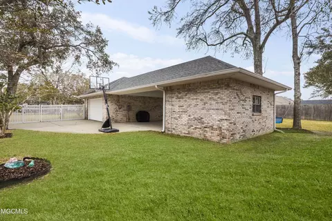 201 E 3rd St, Long Beach, MS 39560 photo 40