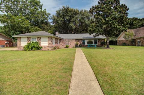 216 Mcguire Dr, Long Beach, MS 39560 photo 2